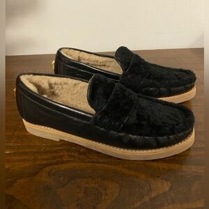 NWOT Stuart Weitzman Bromley shearling Loafer Black Women’s size 6